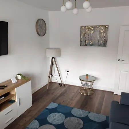 Holiday home House In Great Barr, With Parking And Garden *