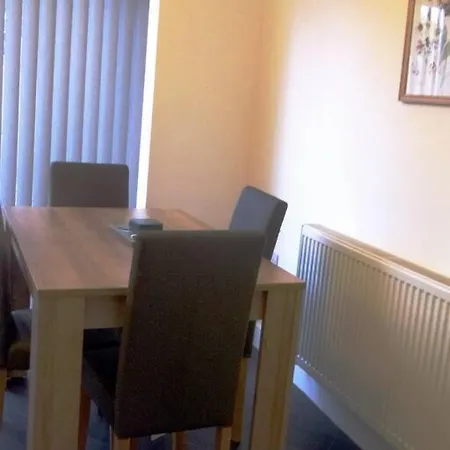 Holiday home House In Great Barr, With Parking And Garden